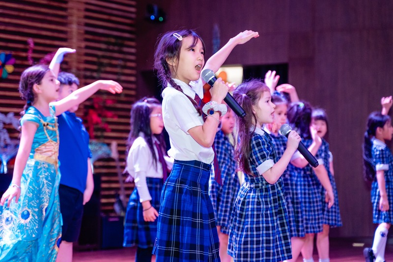 “When I Grow Up” – Junior Choir. Thuy Minh, from Year 4B, shared that she really loved to perform this song with her friends, even though she was worried about making mistakes on stage.